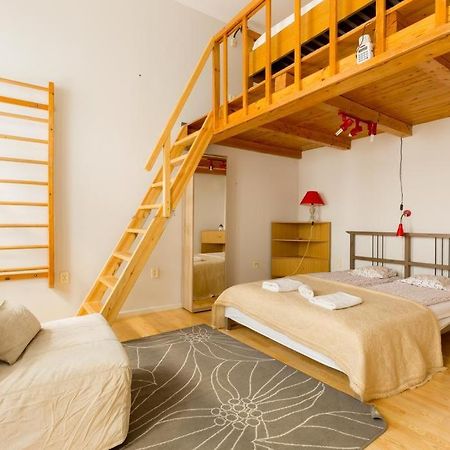 Szentkiralyi 5 - Double Basic In The City Center - Self-Check-In Будапеща Екстериор снимка