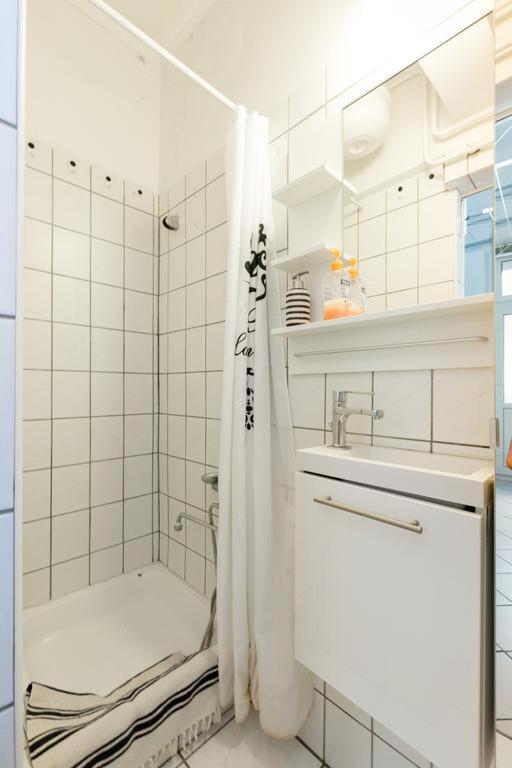 Szentkiralyi 5 - Double Basic In The City Center - Self-Check-In Будапеща Екстериор снимка
